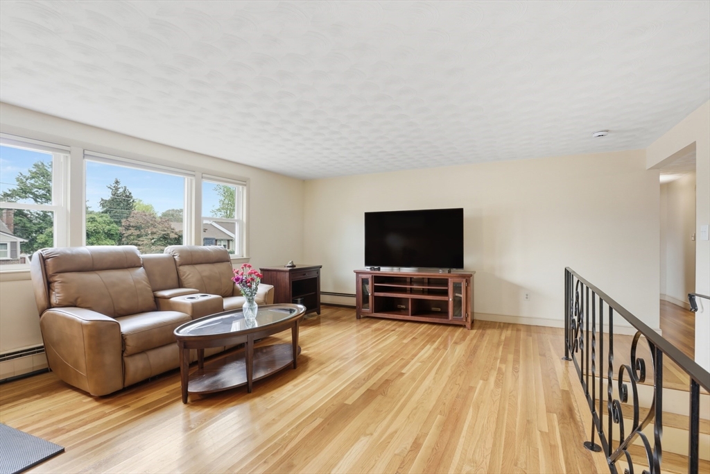 12 Mansfield Street Peabody, MA 01960 - Photo 17 of 25