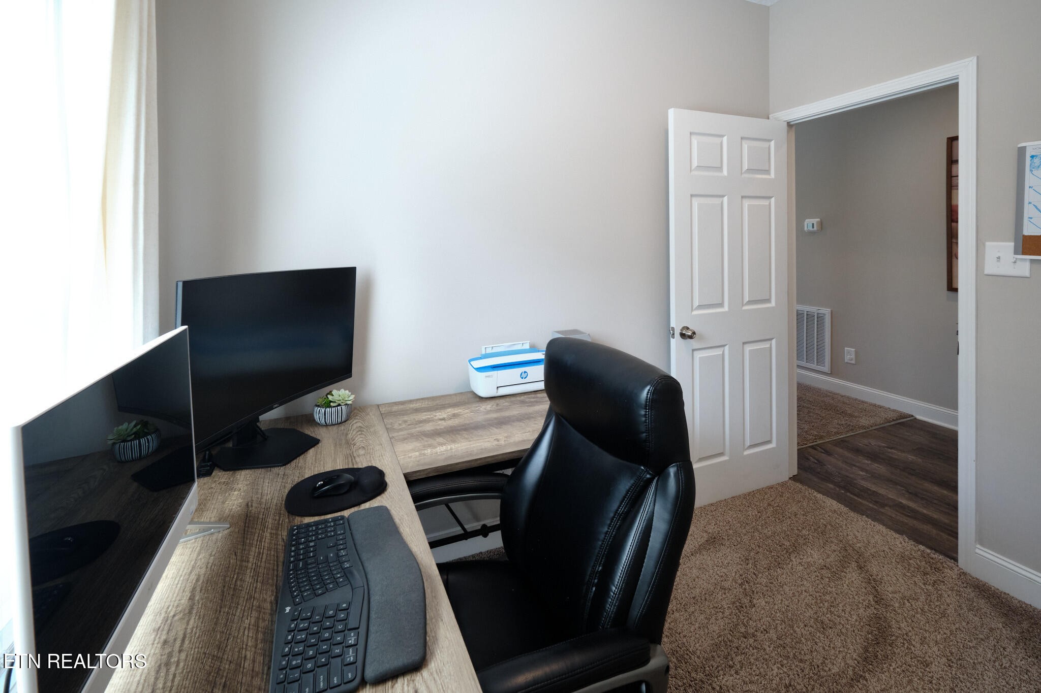 8155 Zenith Lane Powell, TN 37849 - Photo 10 of 45 a view of a workspace with furniture