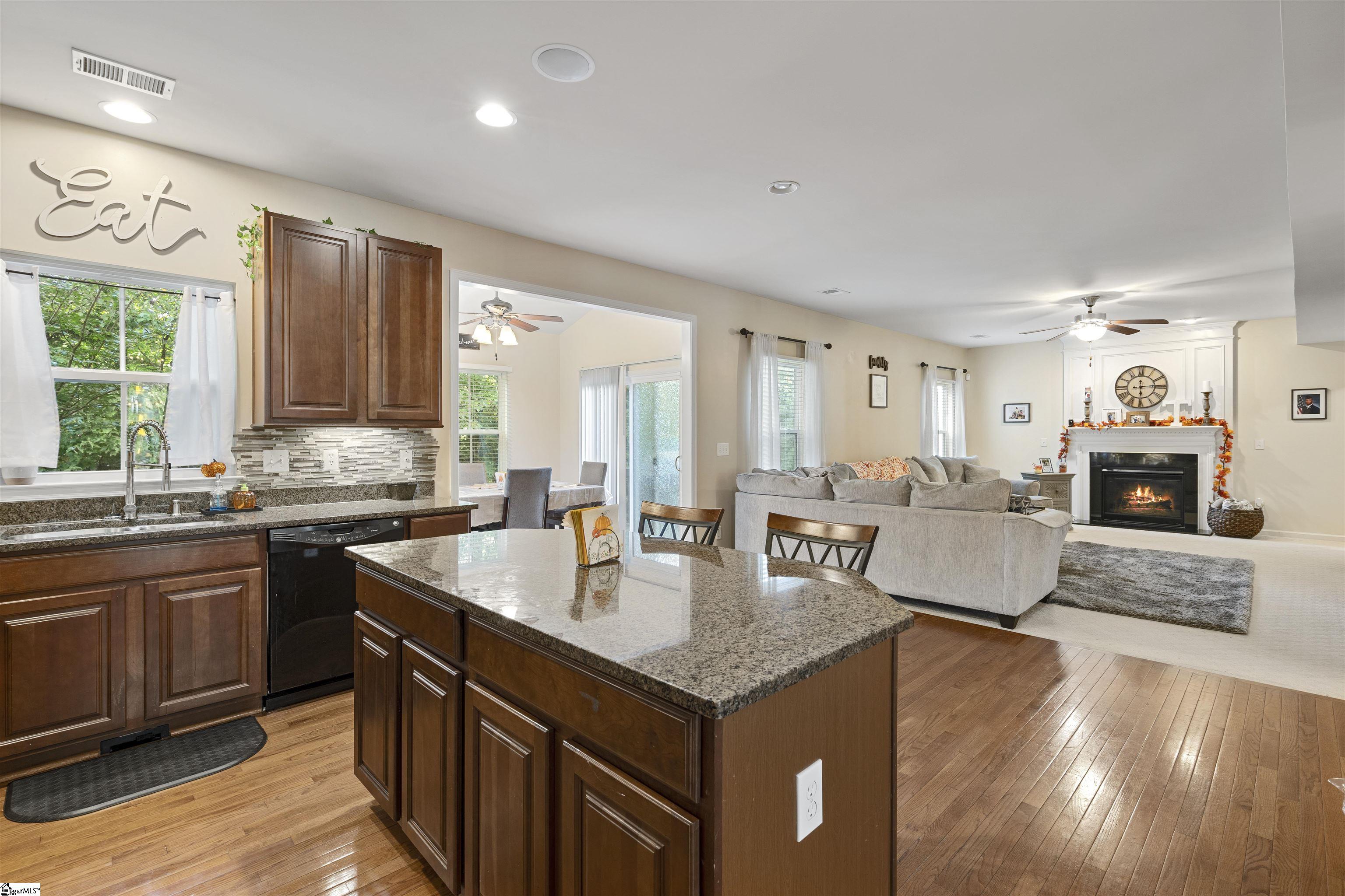 505 Inner Banks Road Boiling Springs, SC 29316 - Photo 10 of 36