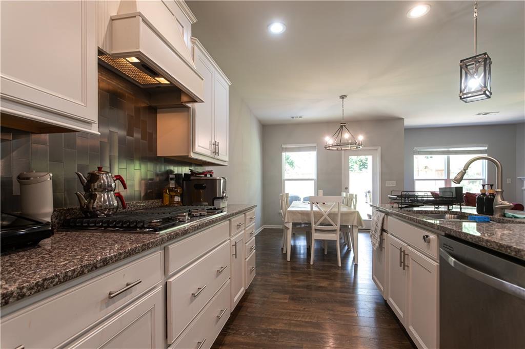 302 Pebblestone Lane Canton, GA 30115 - Photo 11 of 36
