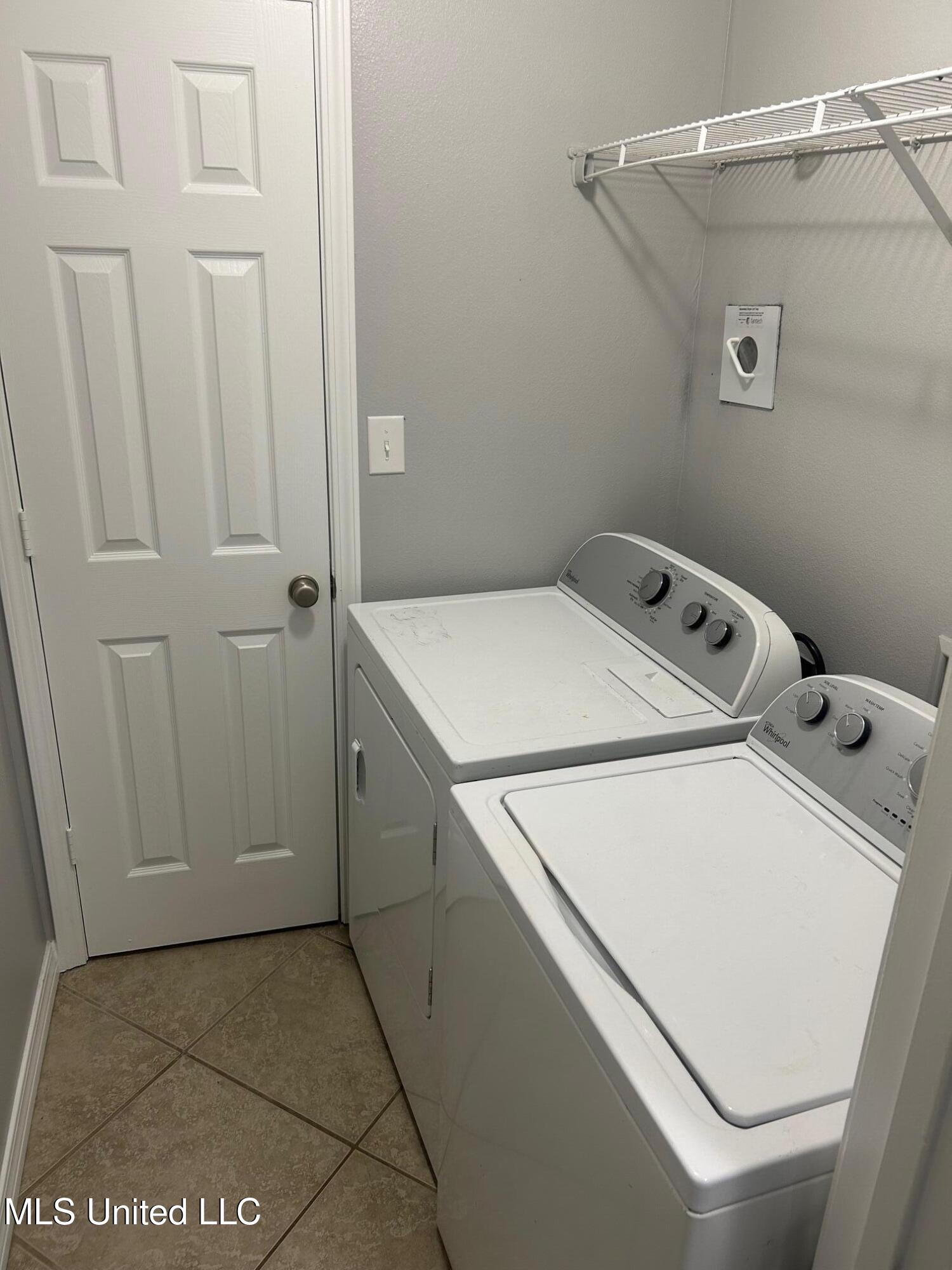 1625 Martin Bluff Road, Unit 8 Gautier, MS 39553 - Photo 12 of 13 IMG_9486