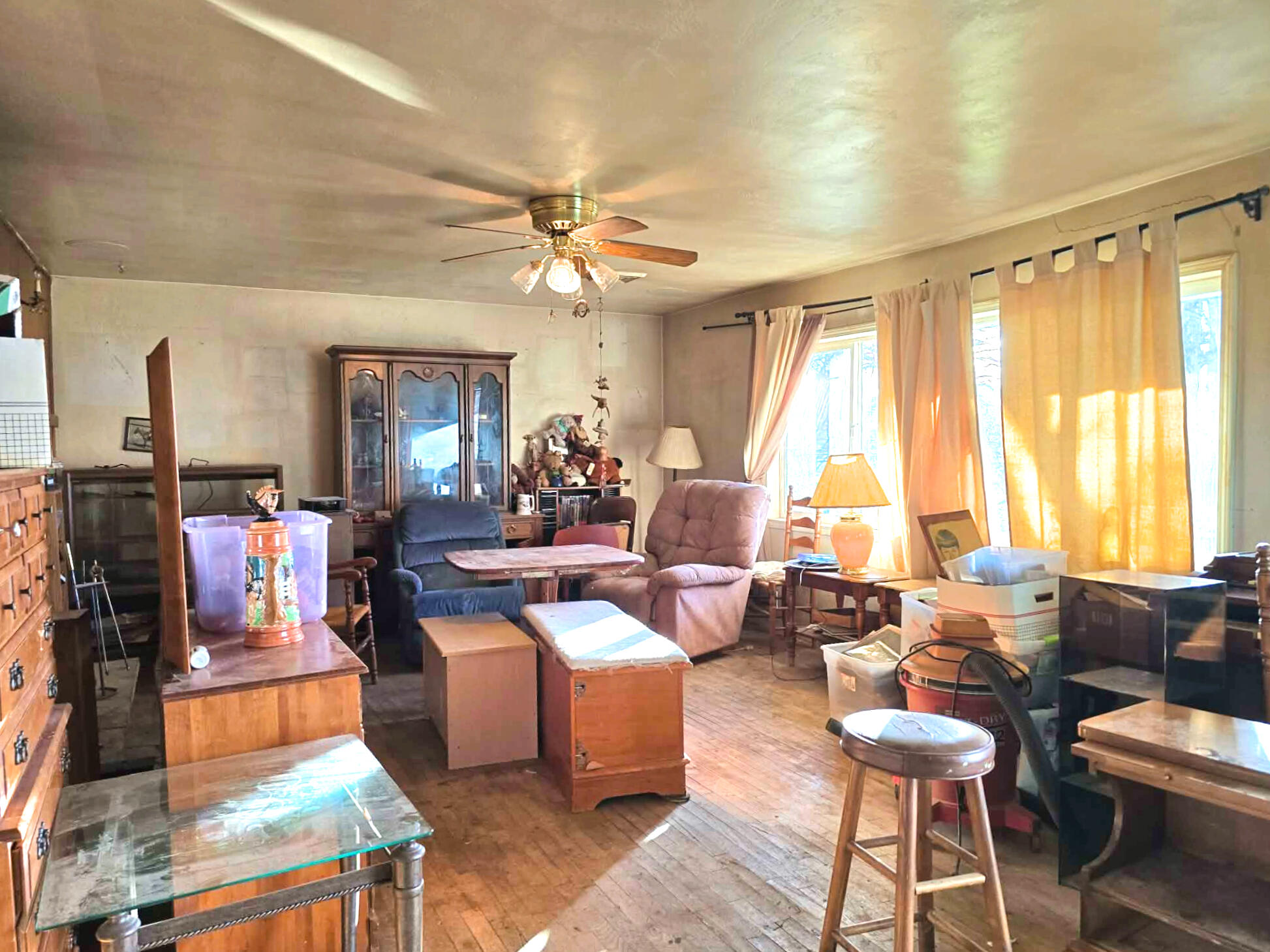11220 Duggan Road White City, OR 97503 - Photo 8 of 28 76fdd73b-6f37-4bc9-89f0-278937e57dc4-fot