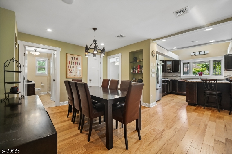 266 Milltown Road Springfield, NJ 07081 - Photo 6 of 32