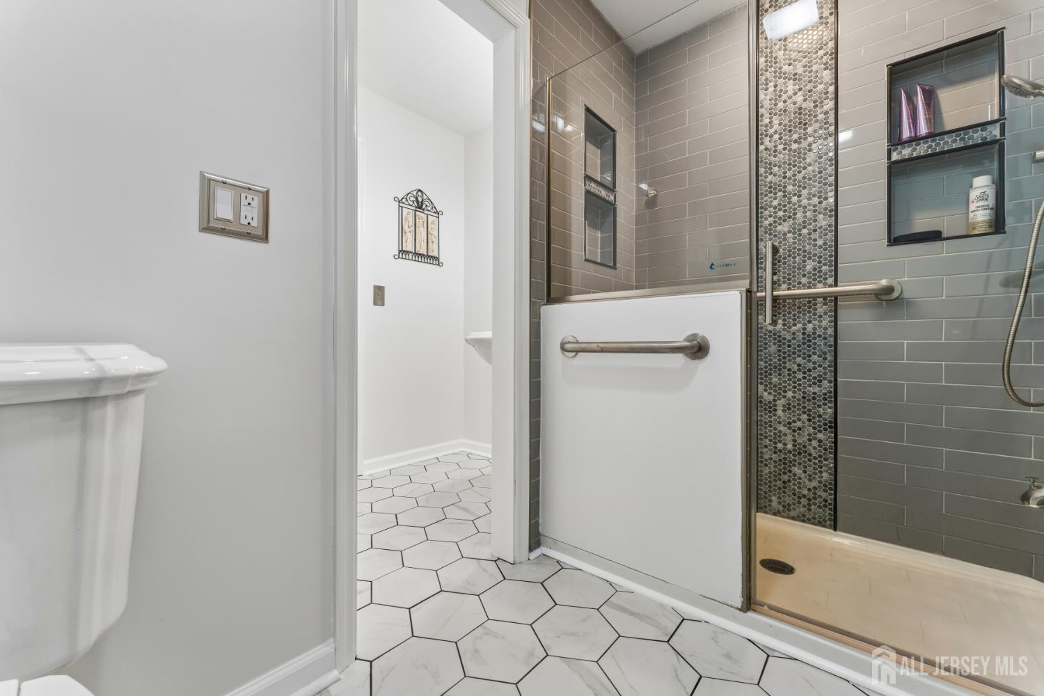 20 East Ridge Road, Unit 20 Skillman, NJ 08558 - Photo 15 of 46 Gallery Image 15