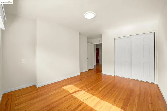 $1,200,000 | 829 Vermont Street, Oakland, CA 94610