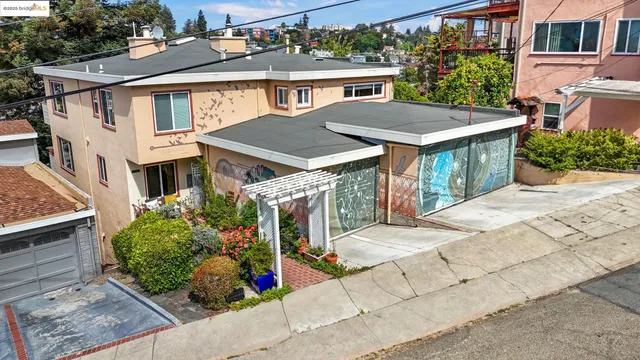 $1,200,000 | 829 Vermont Street, Oakland, CA 94610