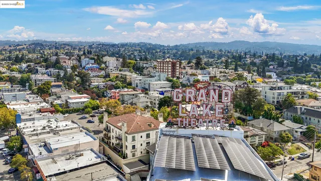 $1,200,000 | 829 Vermont Street, Oakland, CA 94610