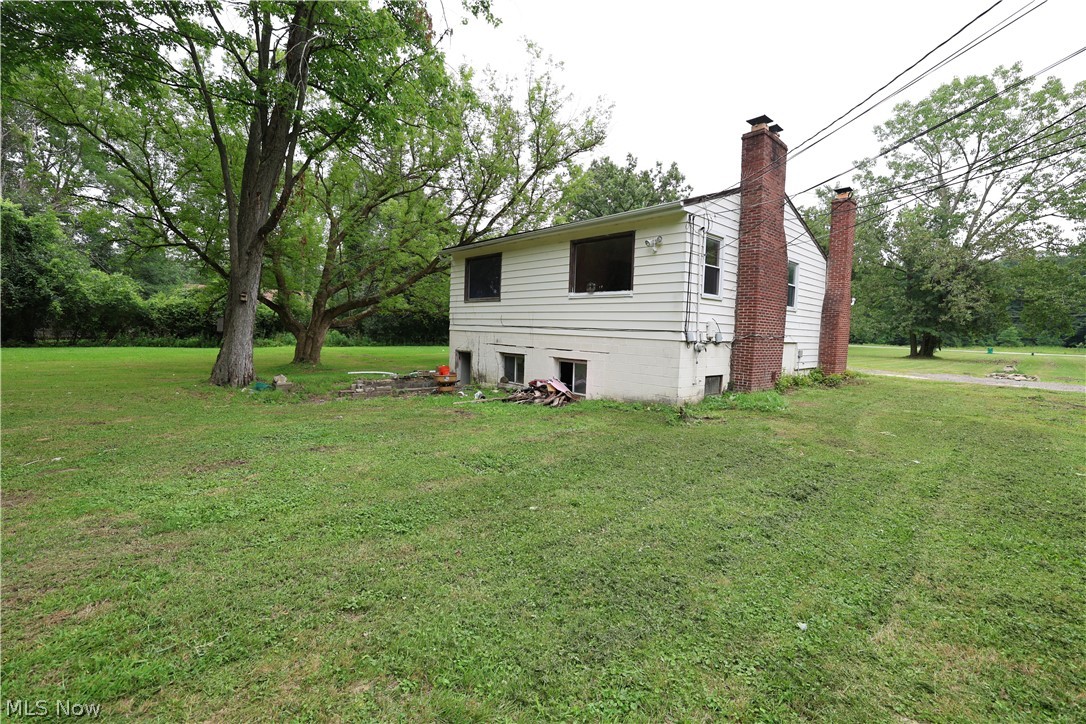 2938 SOM Center Road Willoughby, OH 44094 - Photo 6 of 21 Back of home with walkout basement
