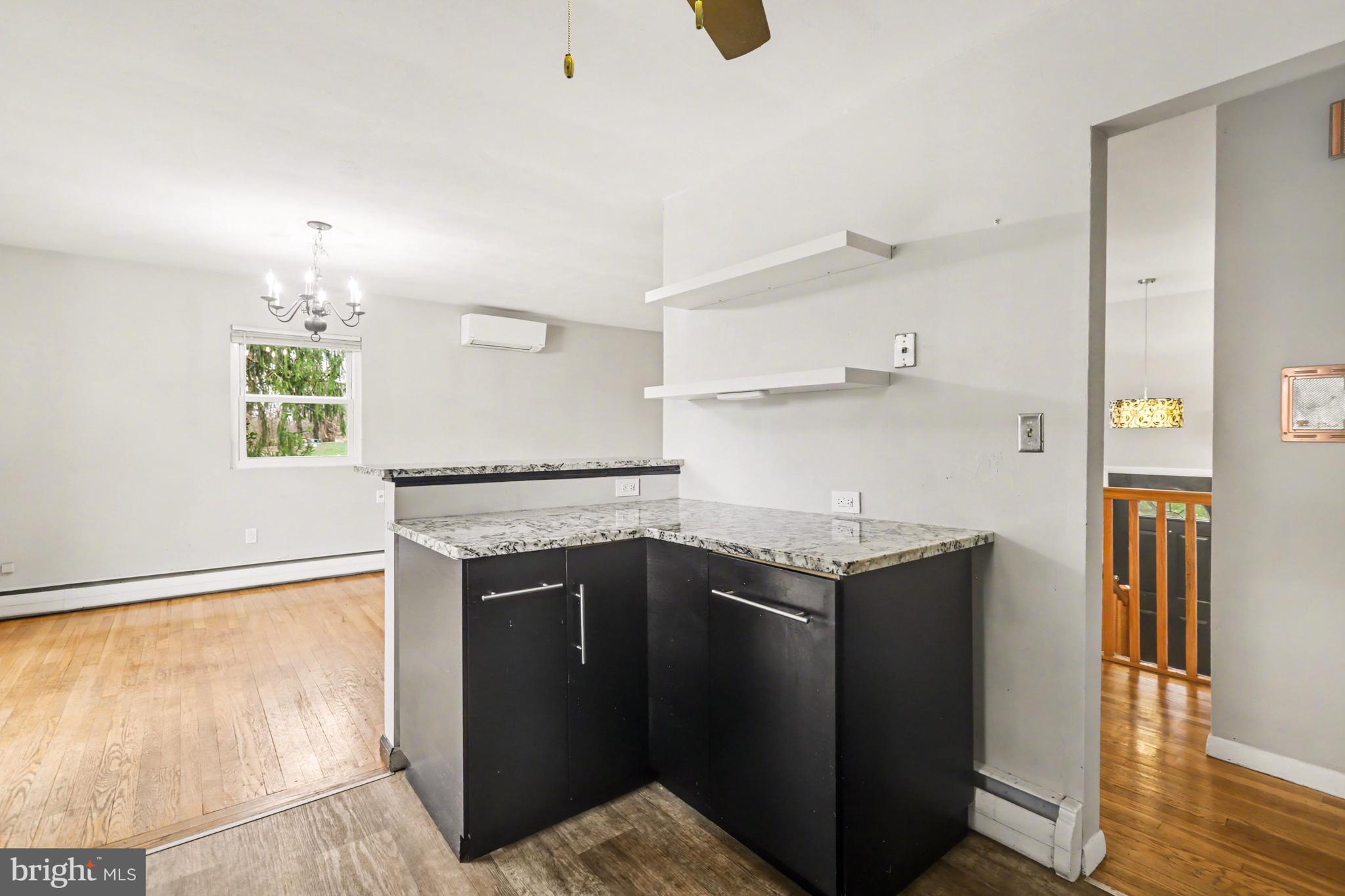 6085 Cherry Hill Road Harrisburg, PA 17111 - Photo 12 of 48