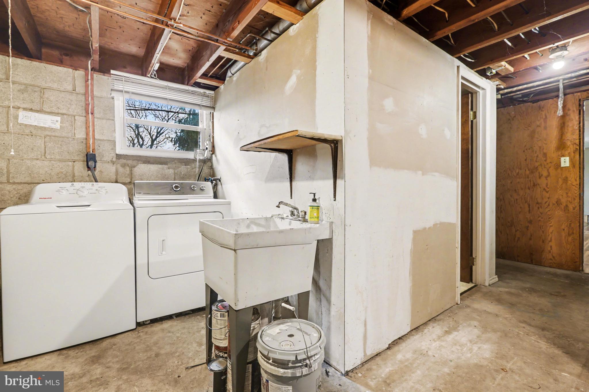 6085 Cherry Hill Road Harrisburg, PA 17111 - Photo 29 of 48