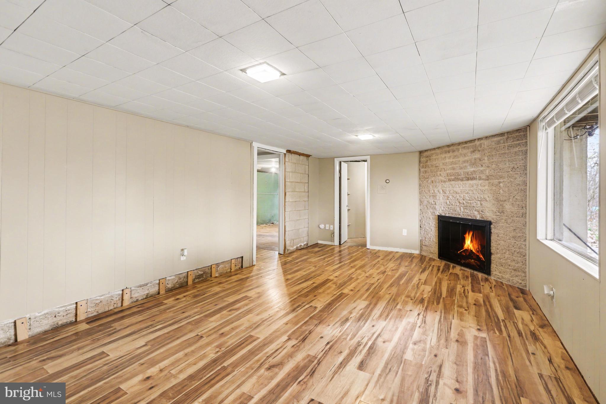 6085 Cherry Hill Road Harrisburg, PA 17111 - Photo 6 of 48