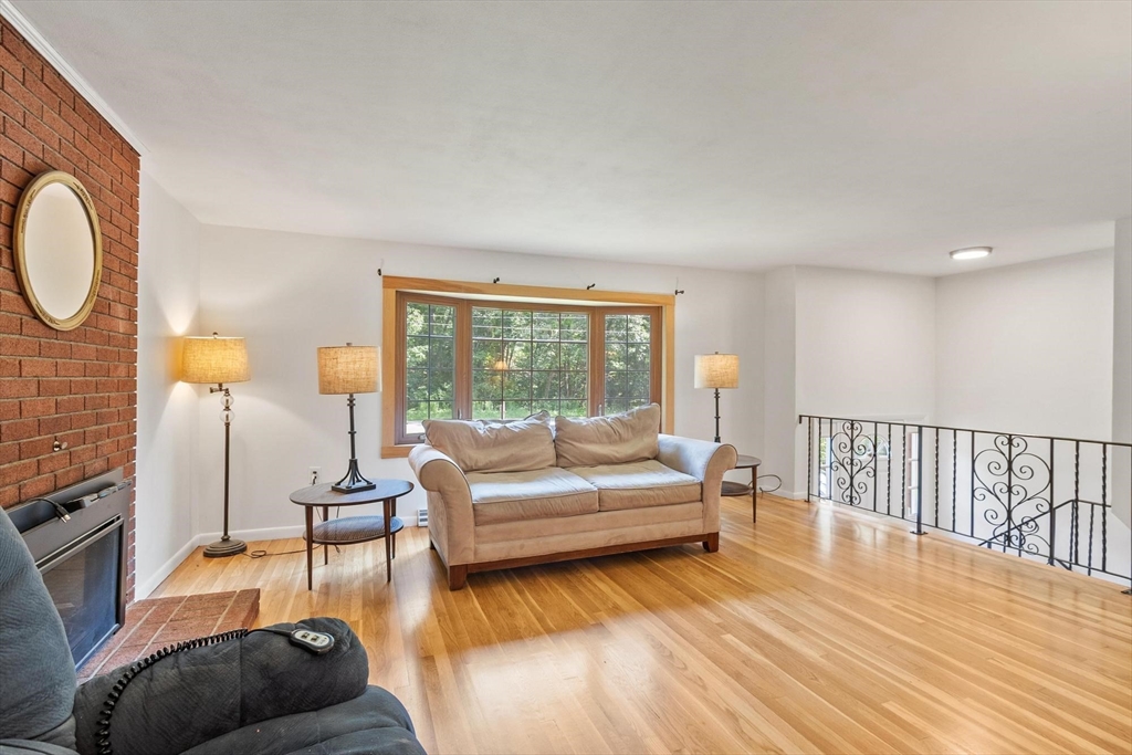 7 Meadowbrook Road Chelmsford, MA 01863 - Photo 12 of 33