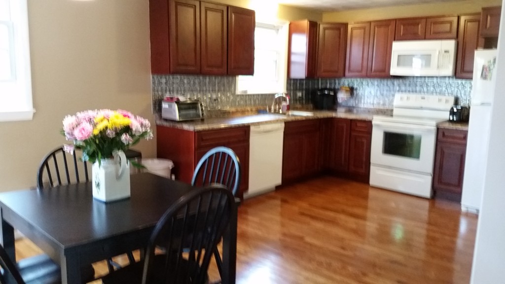 3 Roundtop Road Marlborough, MA 01752 - Photo 3 of 12 Gallery Image 3