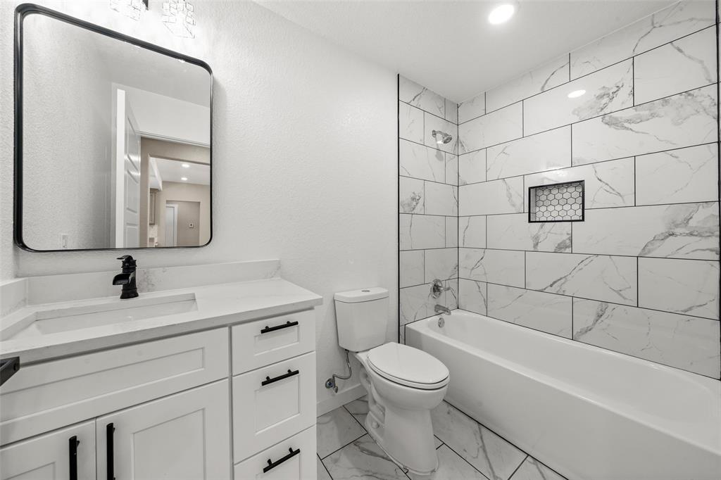 2509 Stewart Drive Waco, TX 76708 - Photo 12 of 17