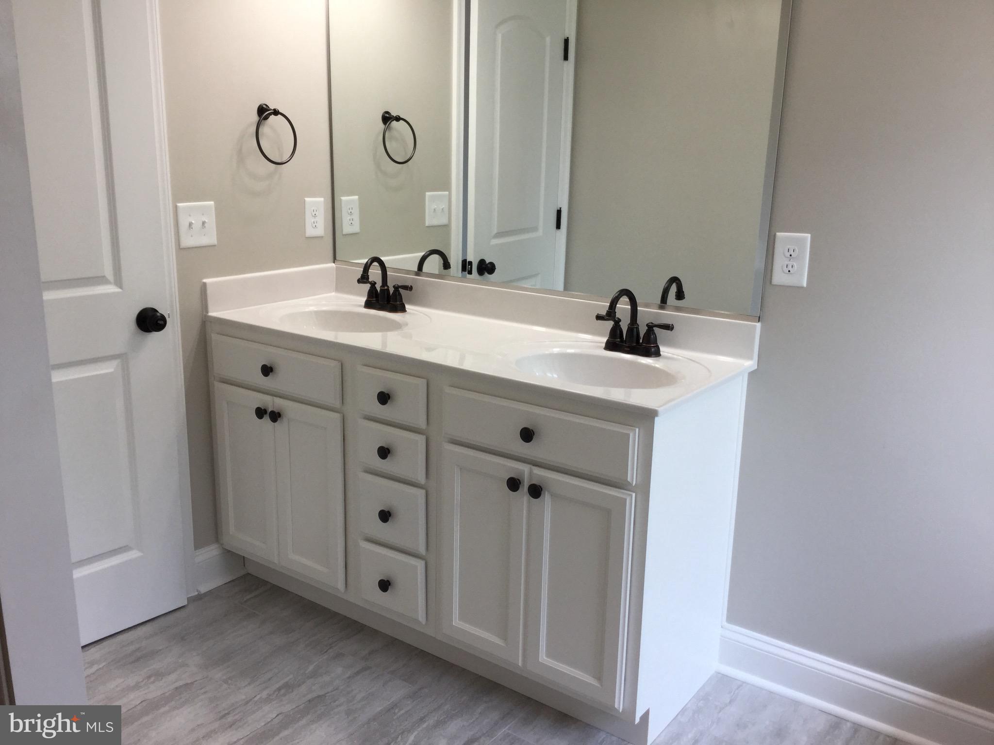 8451 Church Road Pasadena, MD 21122 - Photo 24 of 50 Master bathroom