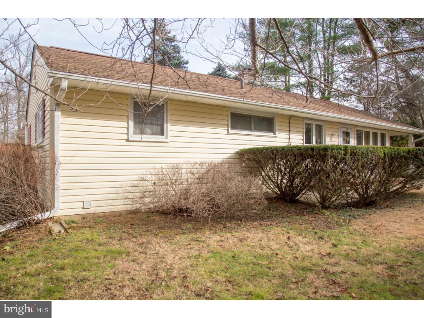 2022 Springhouse Road Broomall, PA 19008 - Photo 21 of 21 Exterior Back
