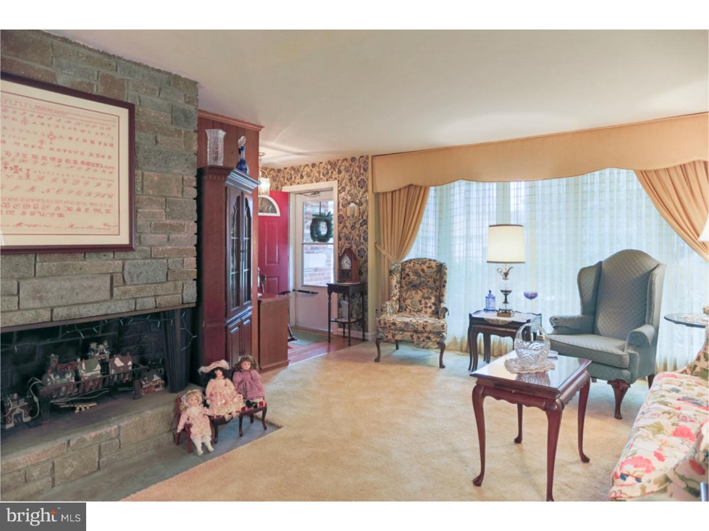 2022 Springhouse Road Broomall, PA 19008 - Photo 6 of 21 Fireplace