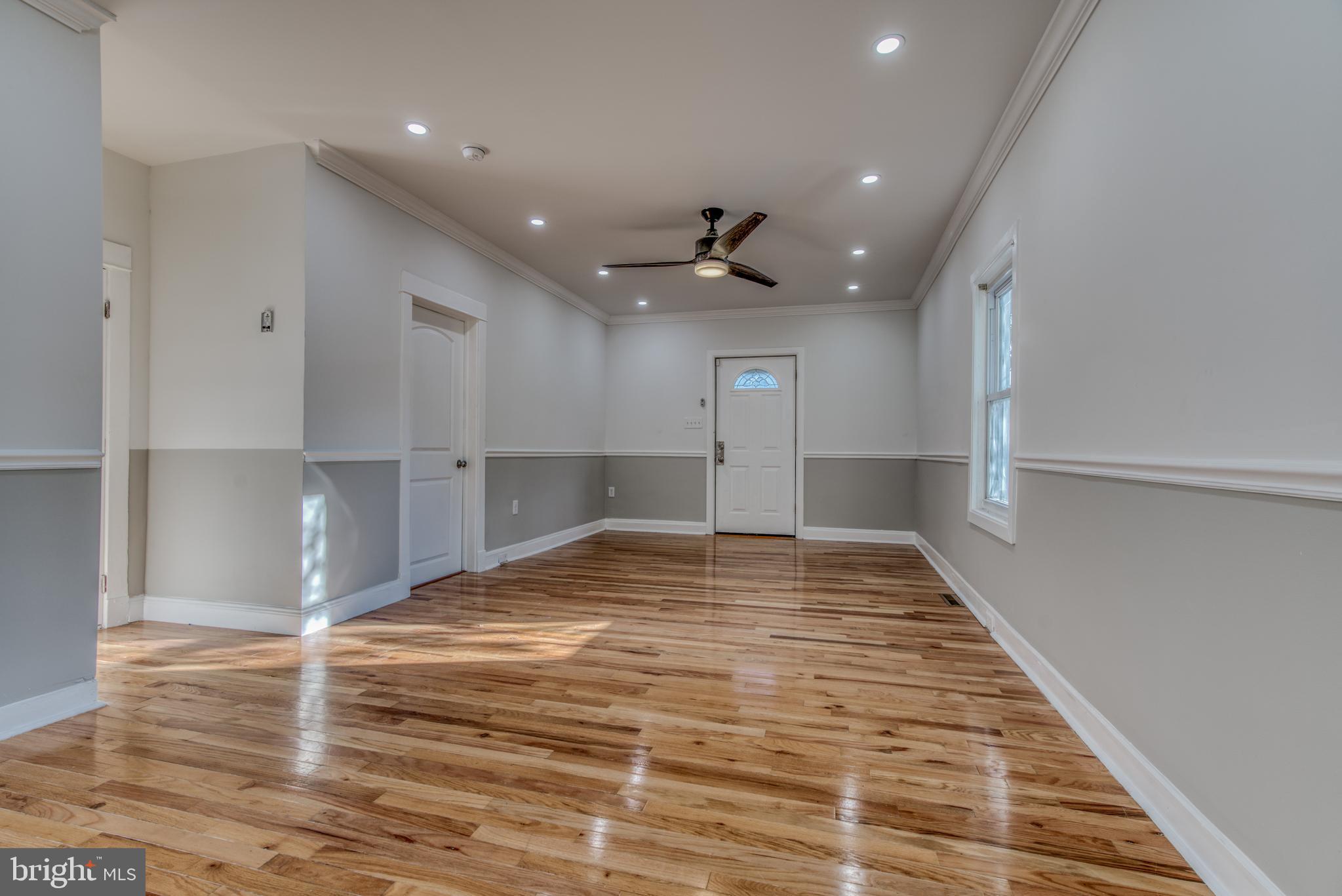 3118 Cedarhurst Road Baltimore, MD 21214 - Photo 5 of 56