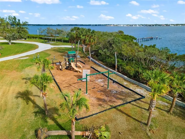 $950,000 | 445 Horseshoe Loop Road, Terra Ceia, FL 34250