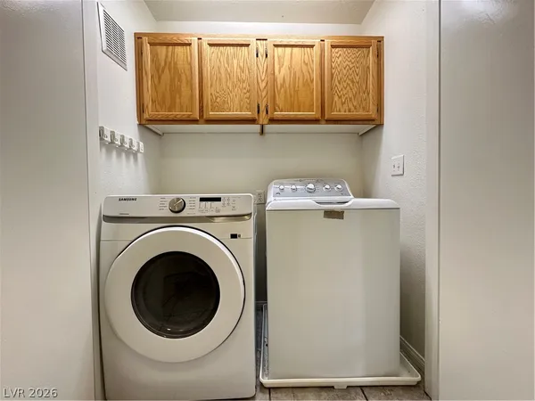 $1,345 | 350 South Durango Drive, Unit 207, Las Vegas, NV 89145