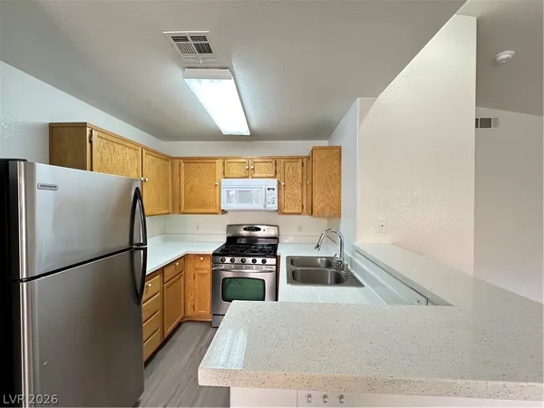 $1,345 | 350 South Durango Drive, Unit 207, Las Vegas, NV 89145