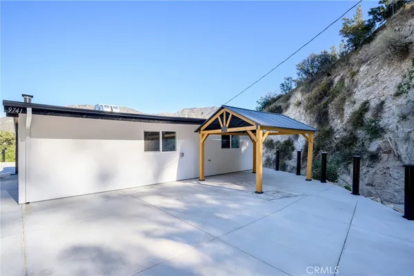 $899,000 | 9741 Oak Bend Drive, Tujunga, CA 91042