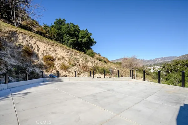 $899,000 | 9741 Oak Bend Drive, Tujunga, CA 91042