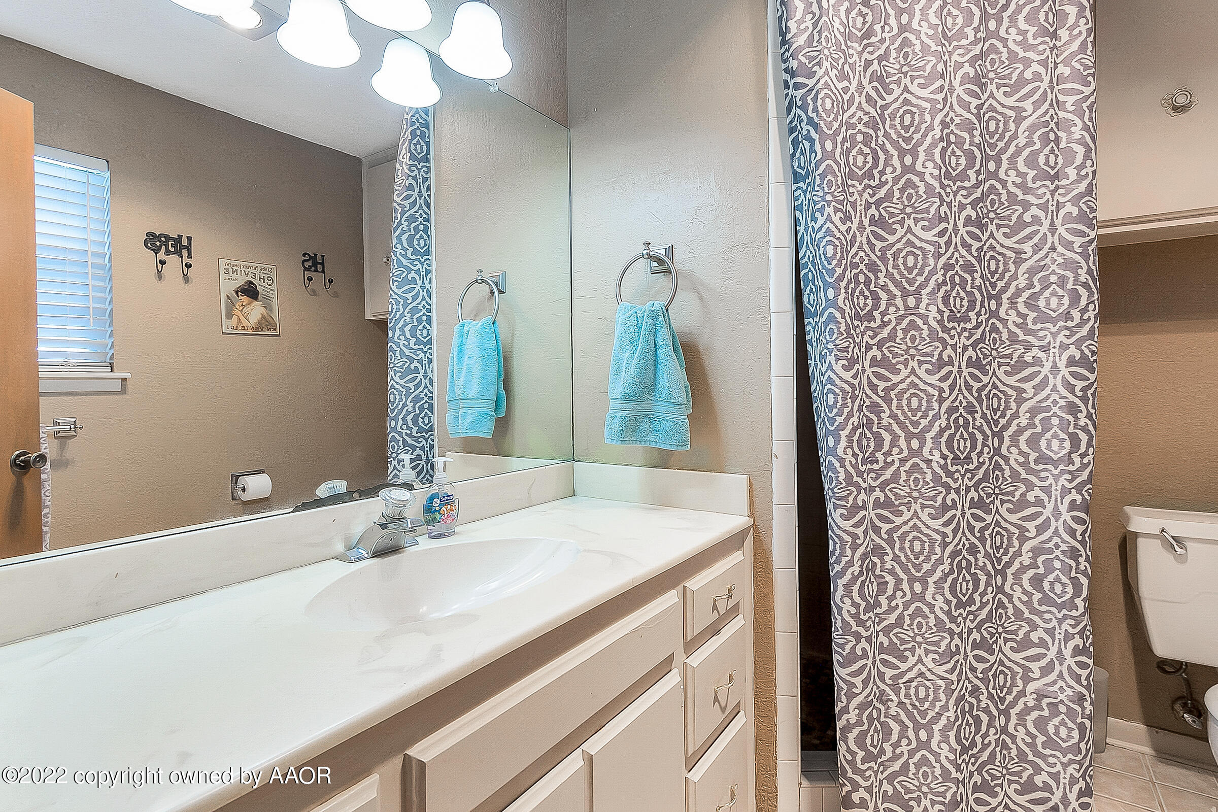 3304 Gramercy Parkway Amarillo, TX 79106 - Photo 19 of 25 019_Master Bath