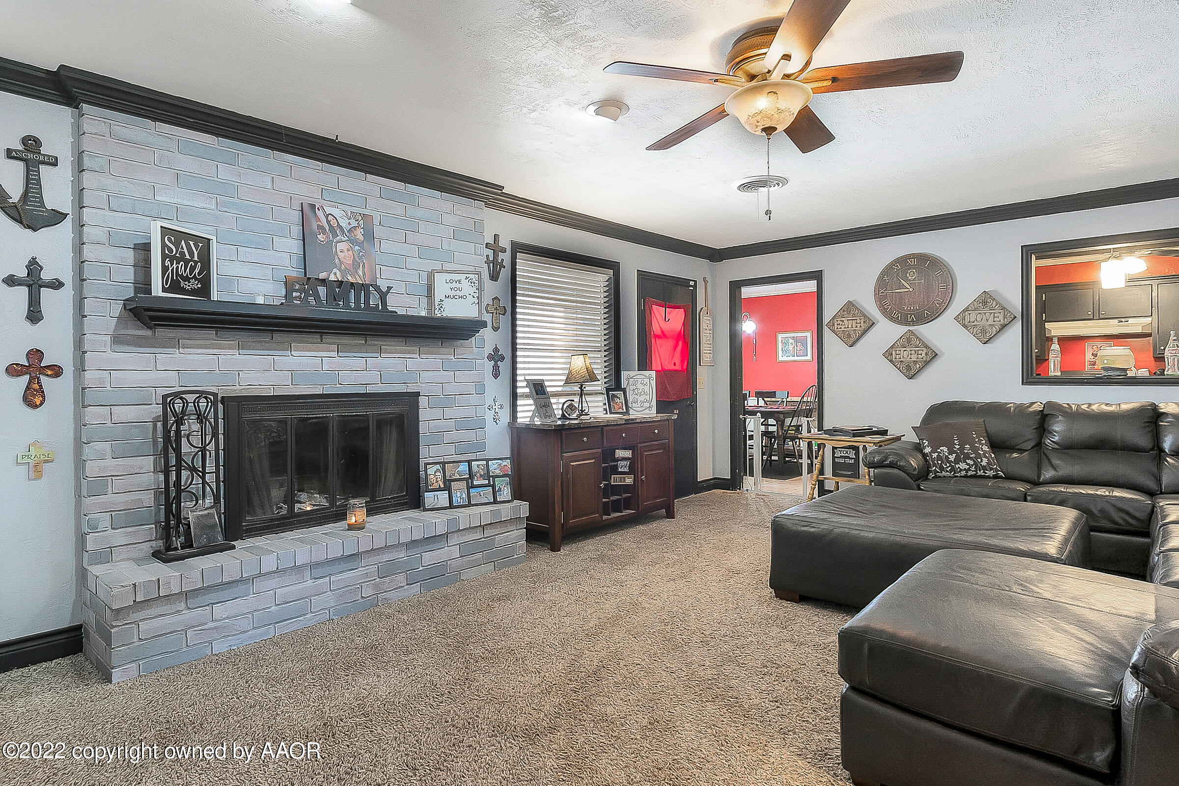 3304 Gramercy Parkway Amarillo, TX 79106 - Photo 6 of 25 006_Living Room