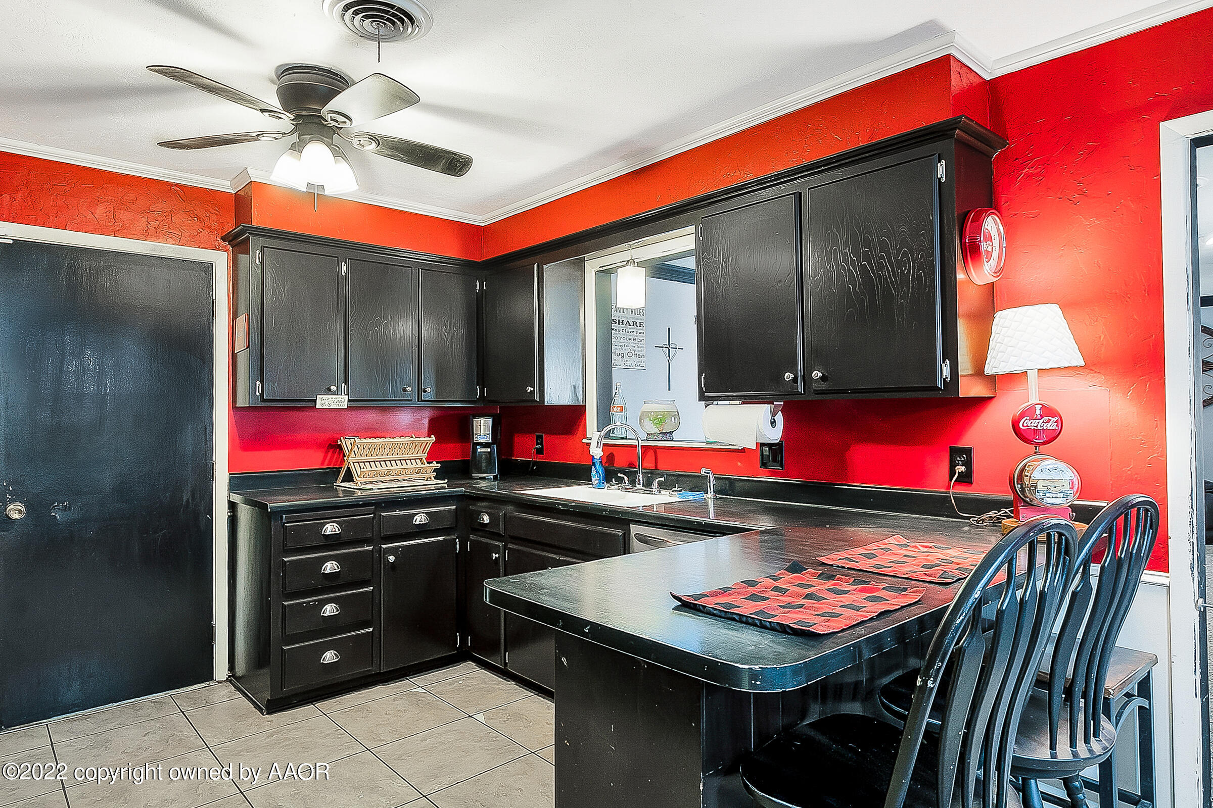 3304 Gramercy Parkway Amarillo, TX 79106 - Photo 9 of 25 009_Kitchen