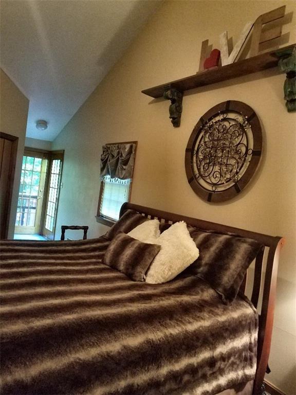 289 Silver Slipper Road Hookstown, PA 15050 - Photo 8 of 22 Gallery Image 8