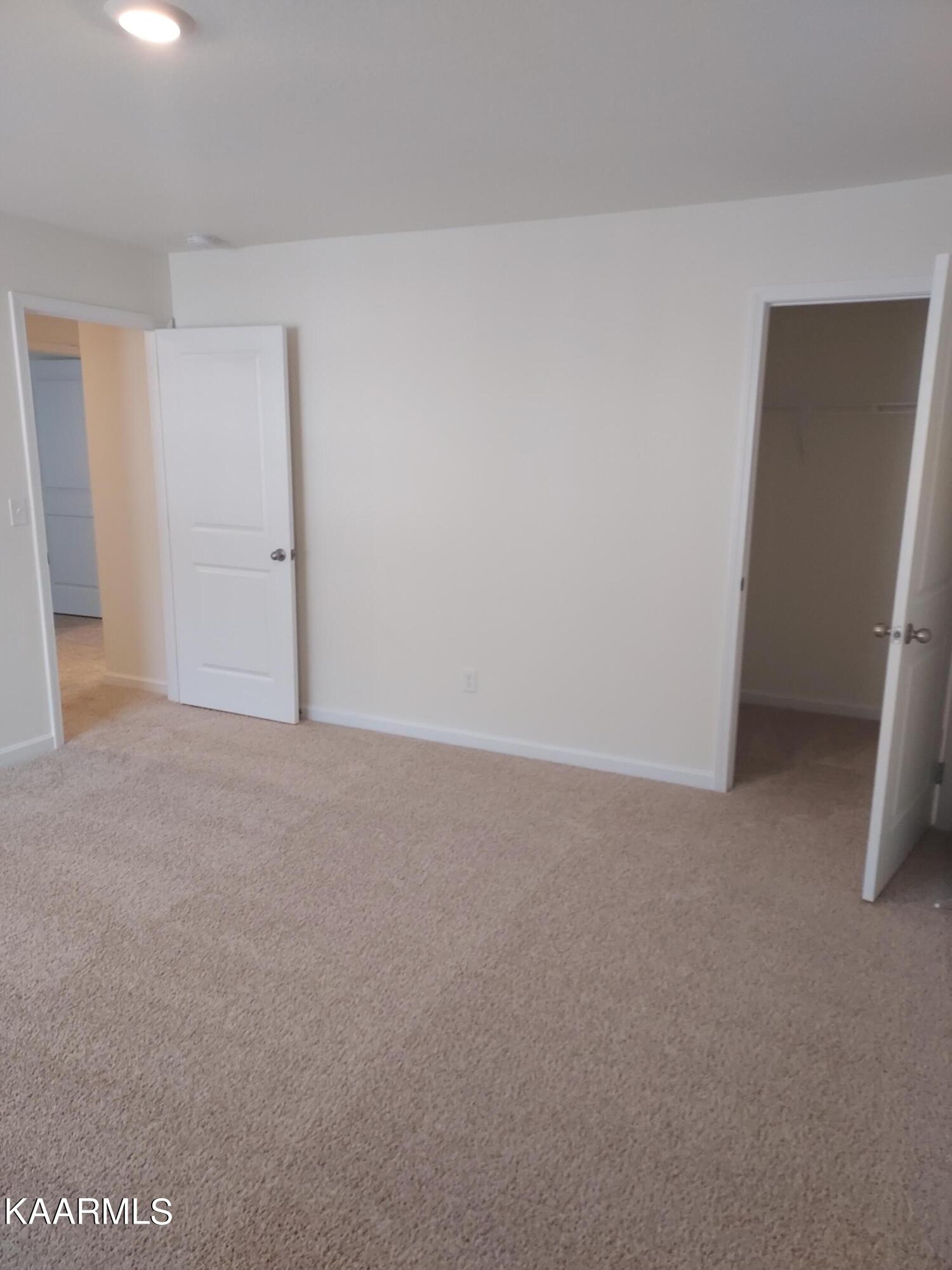 139 Ibis Loop Oak Ridge, TN 37830 - Photo 34 of 42 Bedroom 2