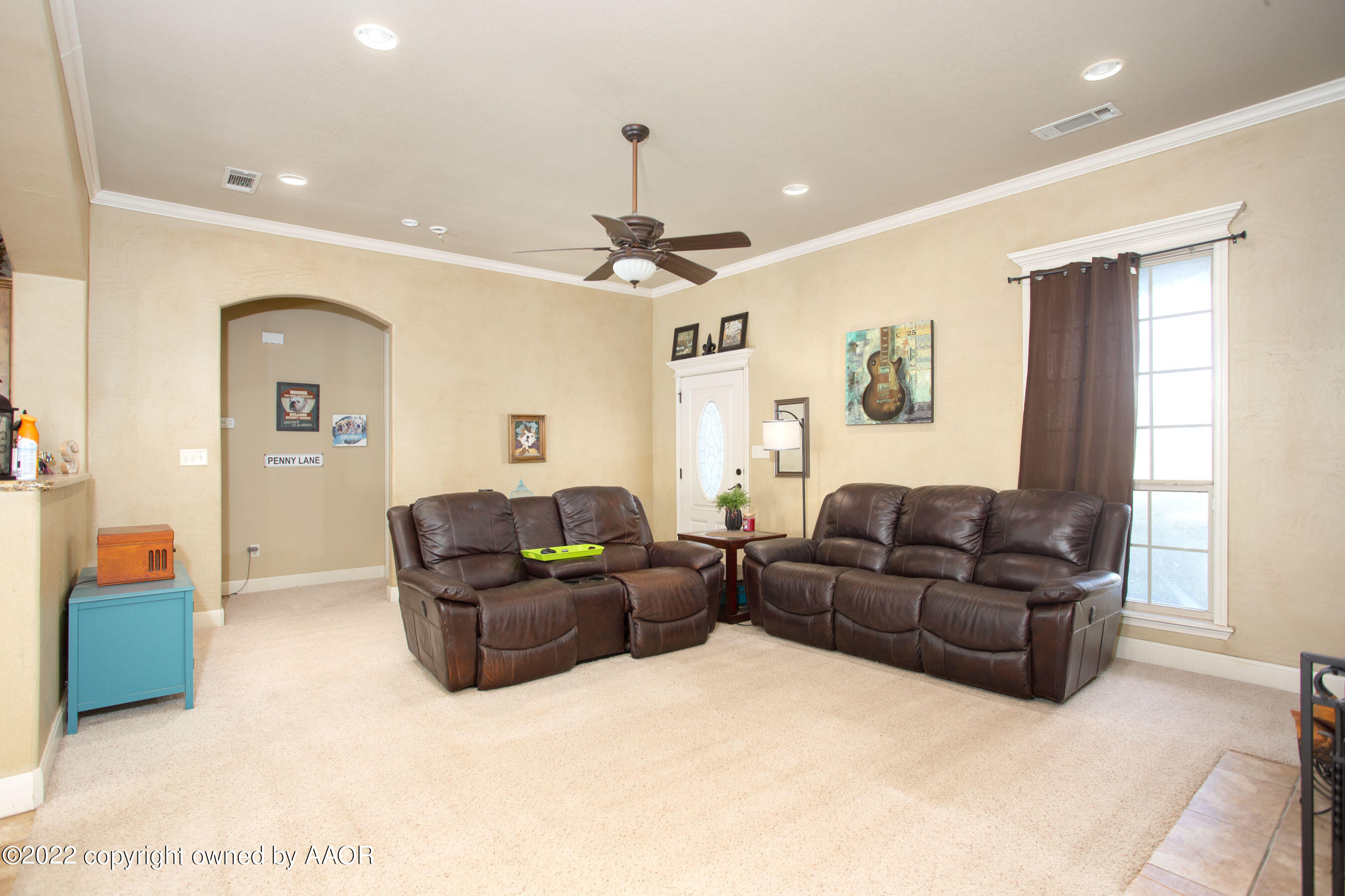 16301 Dove Prairie Road Canyon, TX 79015 - Photo 8 of 32 Living Room 2