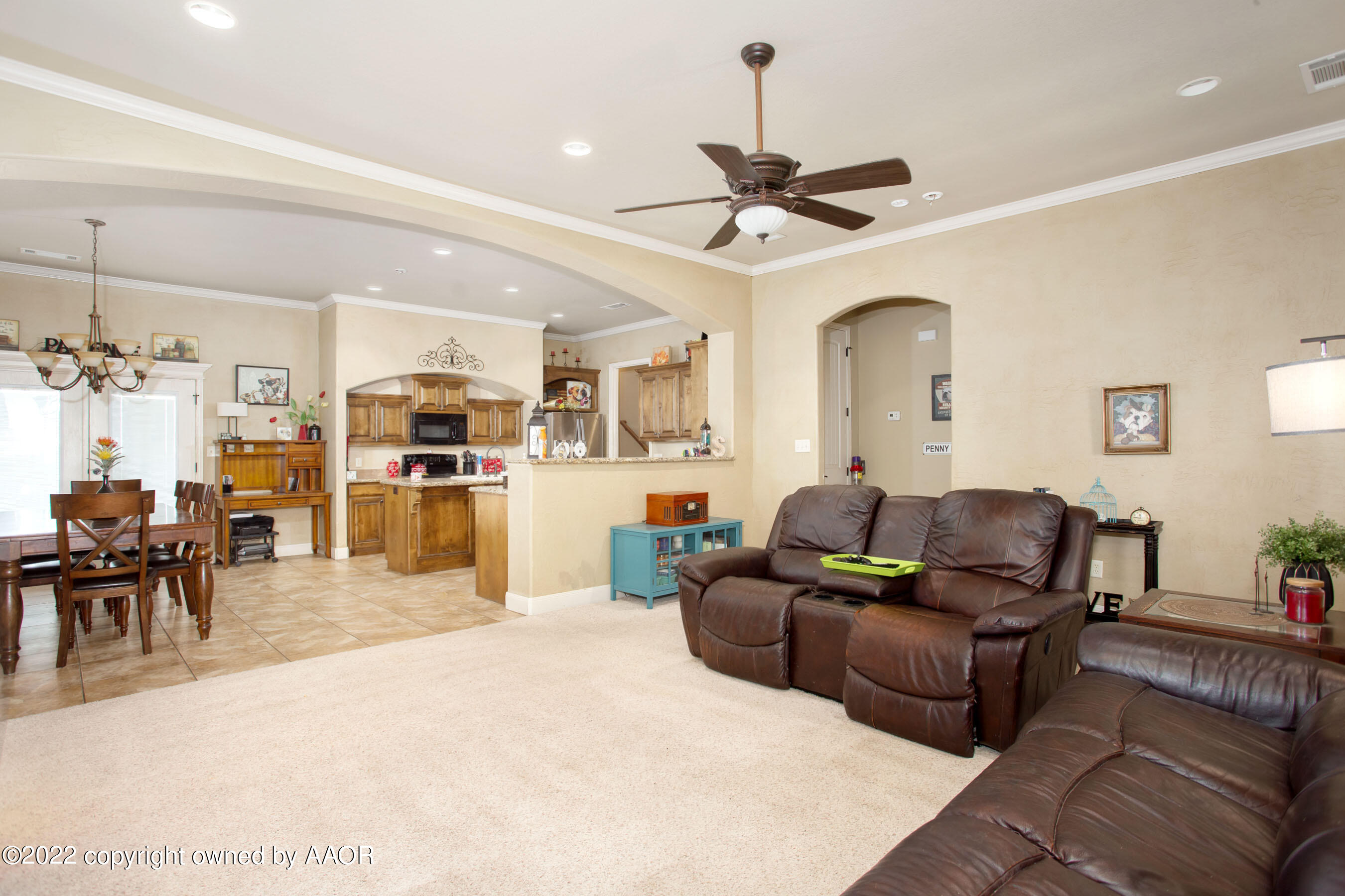 16301 Dove Prairie Road Canyon, TX 79015 - Photo 10 of 32 Living Room 3