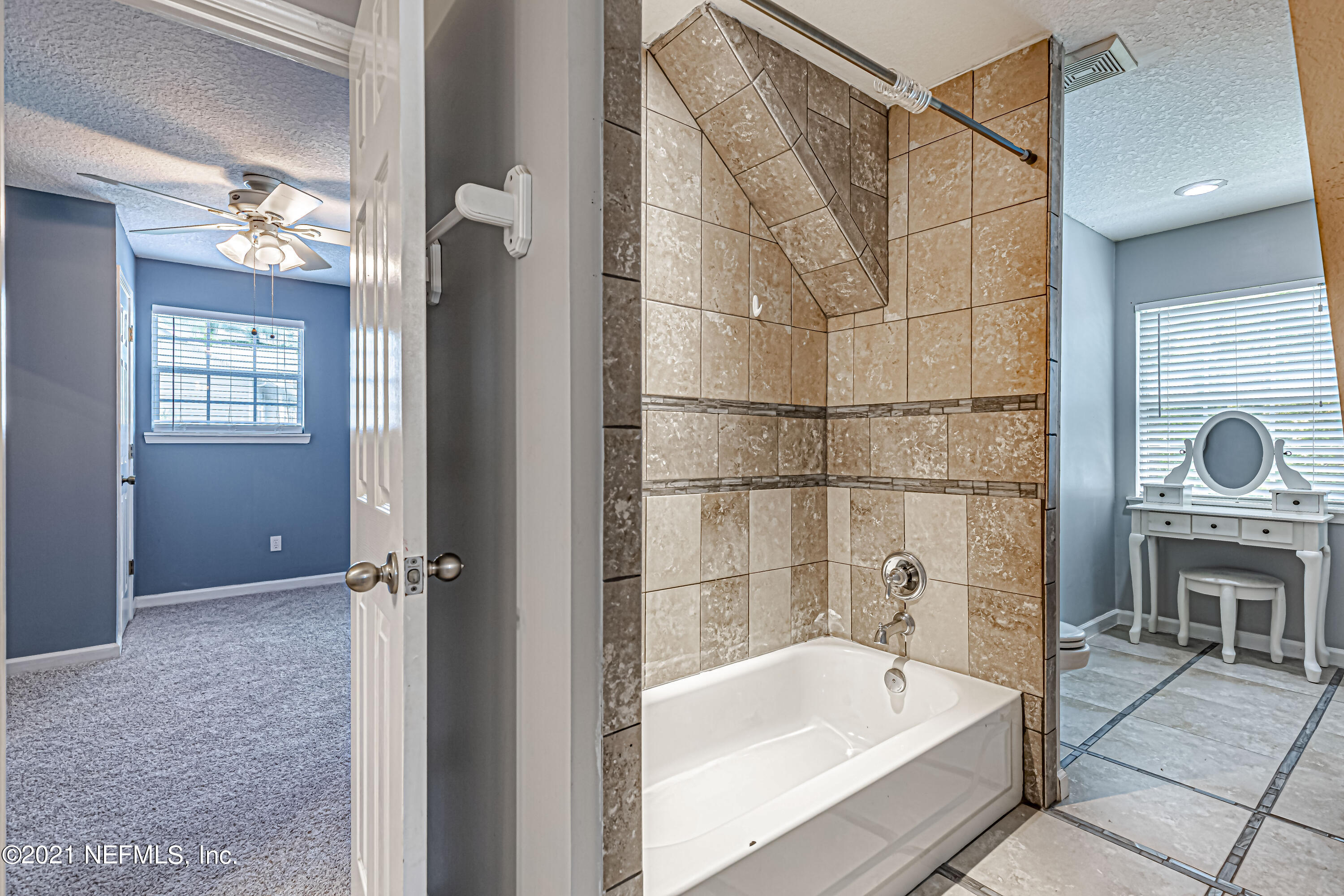 2814 Ravines Road Middleburg, FL 32068 - Photo 27 of 40 32-Bathroom