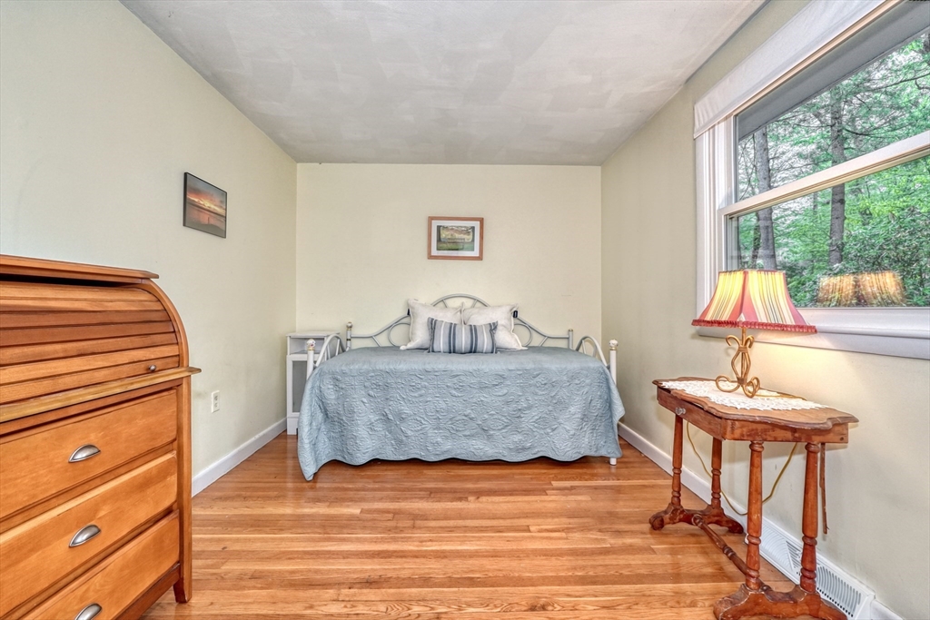 7 Noonhill Road Medfield, MA 02052 - Photo 14 of 34 Gallery Image 14