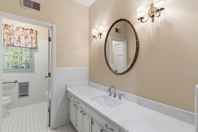 $499,000 | 2050 Kirby Road, Memphis, TN 38119