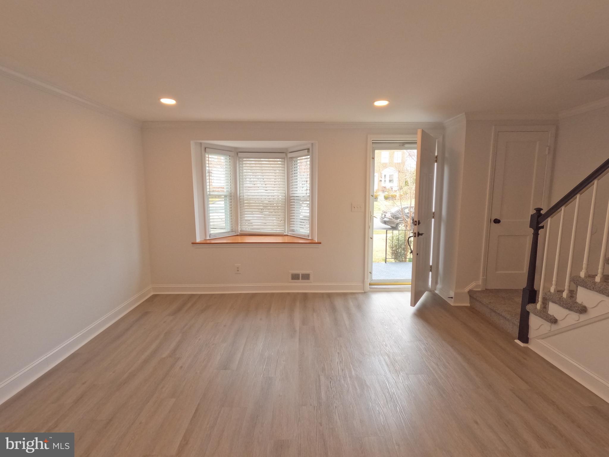 1665 Thetford Road Towson, MD 21286 - Photo 4 of 20 Gallery Image 4