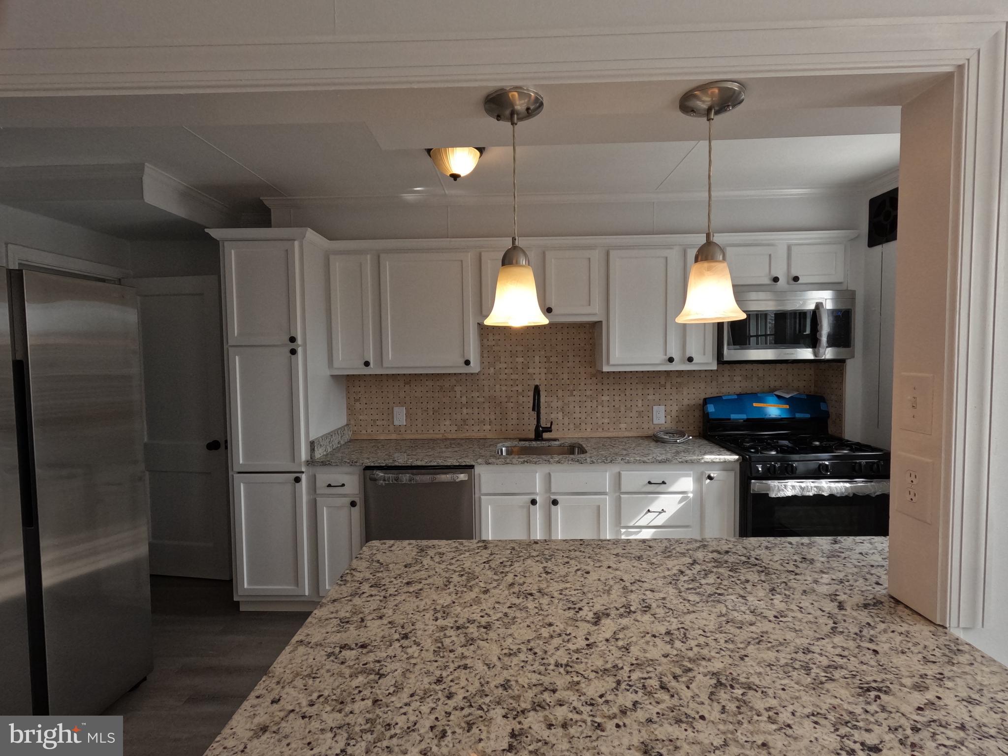 1665 Thetford Road Towson, MD 21286 - Photo 8 of 20 Gallery Image 8