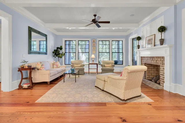 $4,075,000 | 290 Delahow Street, Charleston, SC 29492