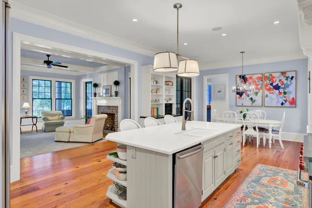$4,075,000 | 290 Delahow Street, Charleston, SC 29492