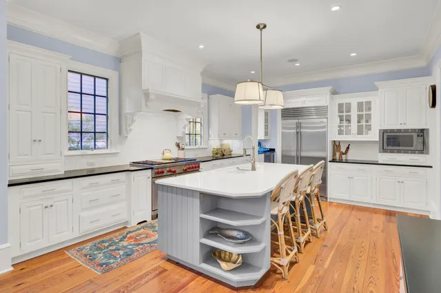 $4,075,000 | 290 Delahow Street, Charleston, SC 29492