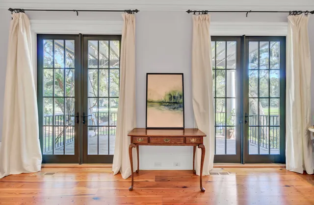 $4,075,000 | 290 Delahow Street, Charleston, SC 29492