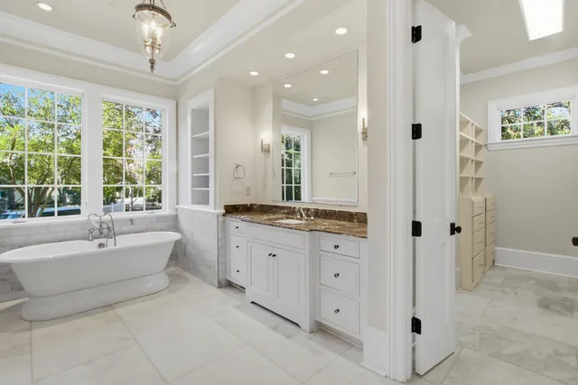 $4,075,000 | 290 Delahow Street, Charleston, SC 29492