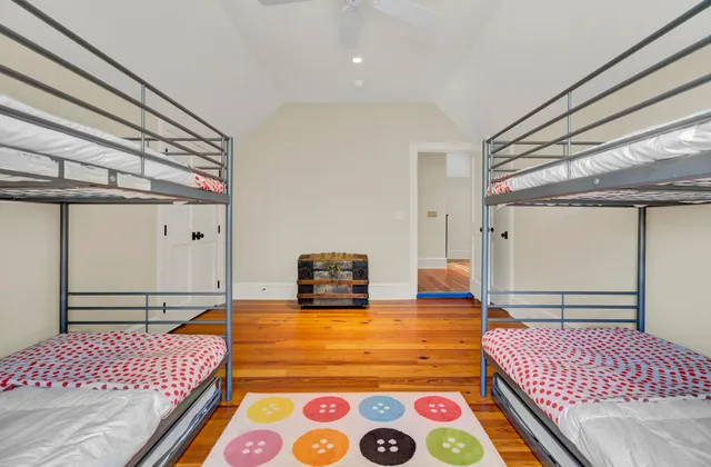 $4,075,000 | 290 Delahow Street, Charleston, SC 29492