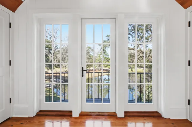 $4,075,000 | 290 Delahow Street, Charleston, SC 29492