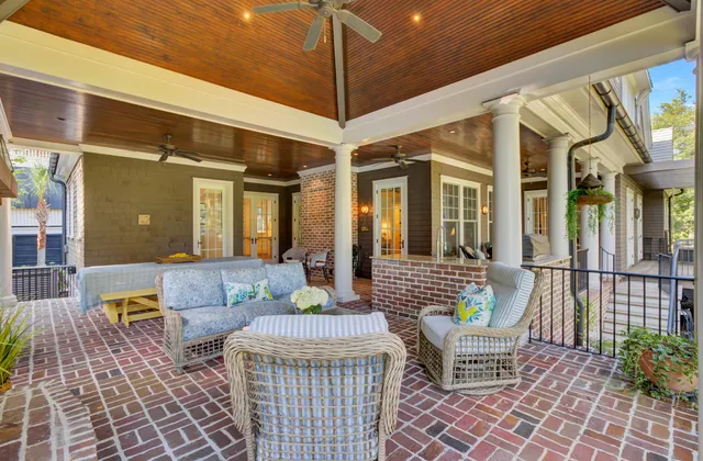 $4,075,000 | 290 Delahow Street, Charleston, SC 29492