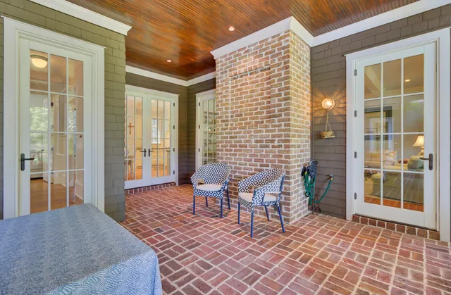 $4,075,000 | 290 Delahow Street, Charleston, SC 29492