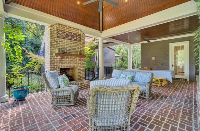 $4,075,000 | 290 Delahow Street, Charleston, SC 29492