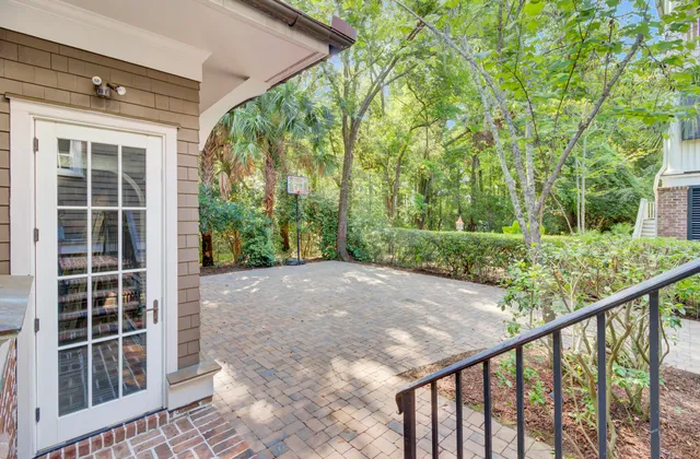 $4,075,000 | 290 Delahow Street, Charleston, SC 29492
